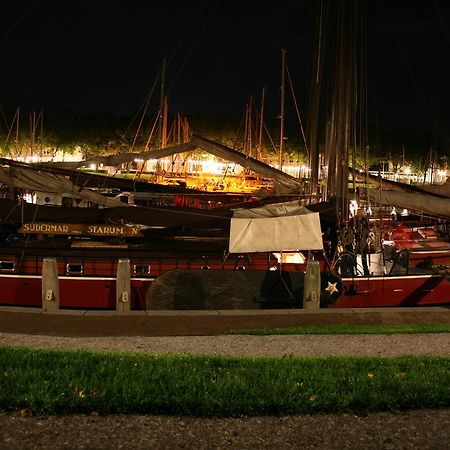 Hotel Sudermar Rotterdam Esterno foto